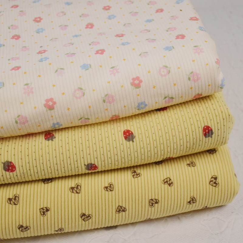 Corduroy Pant Warm - ผ้าคอร์ดูรอยยืดลายหัวใจ วัสดุสำหรับตัดเย็บเสื้อโค้ท ชุดเดรส กางเกง เสื้อผ้า งานฝีมือ